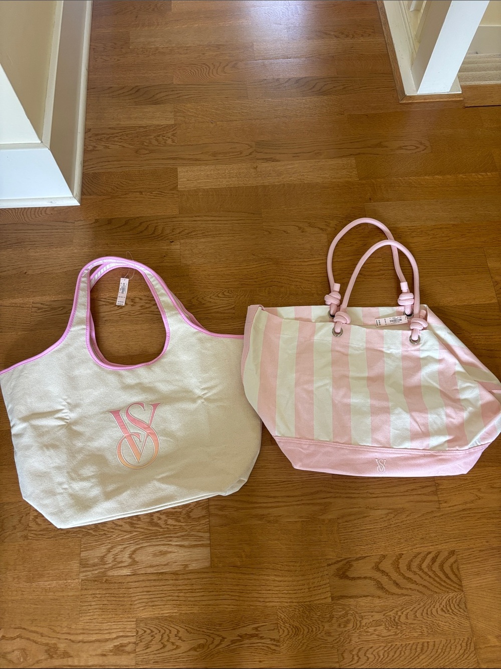 NWT set of 2 Victoria's Secret totes